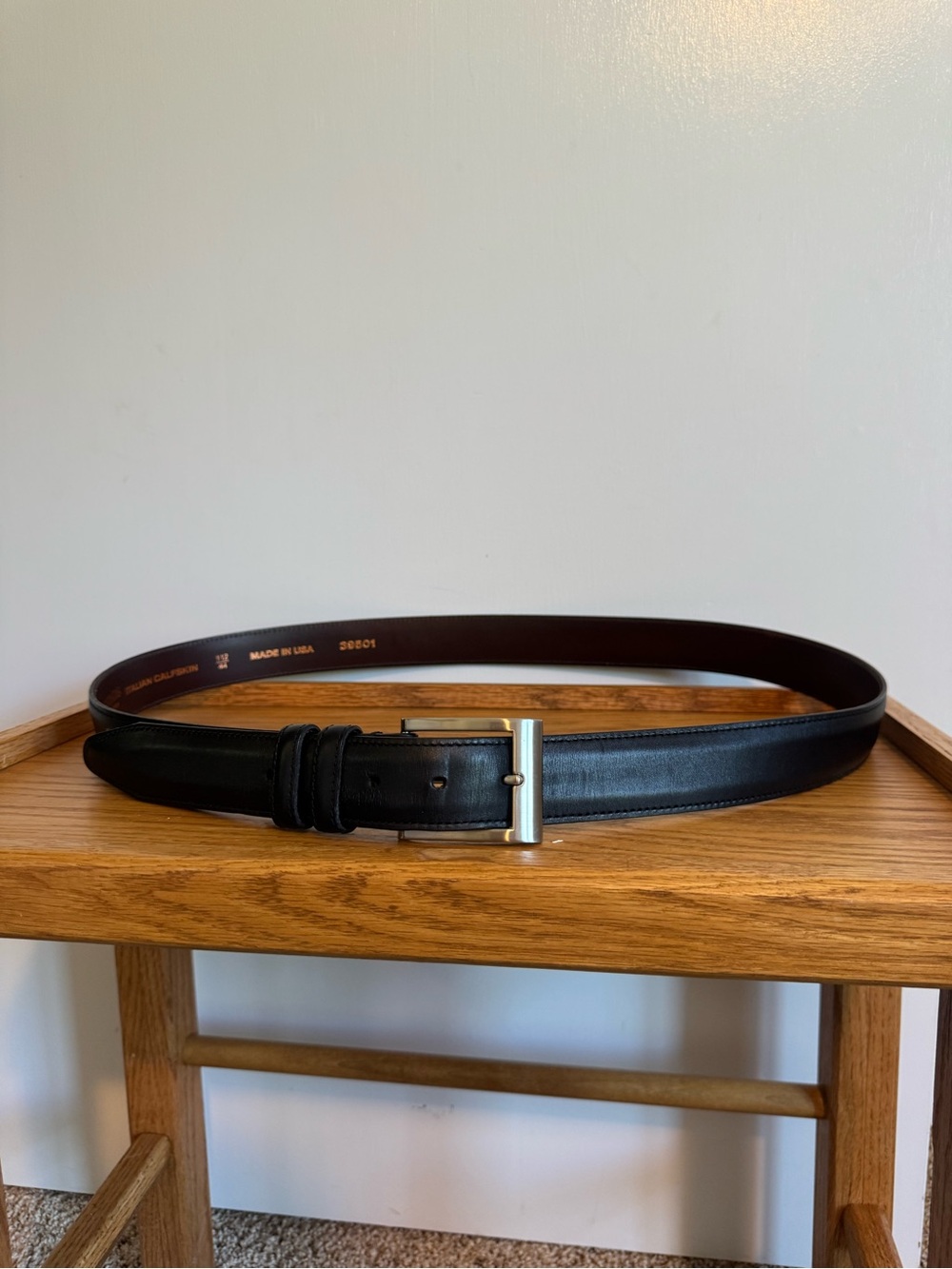 Classic Black Leather Men’s Belt with Brushed Silver Buckle